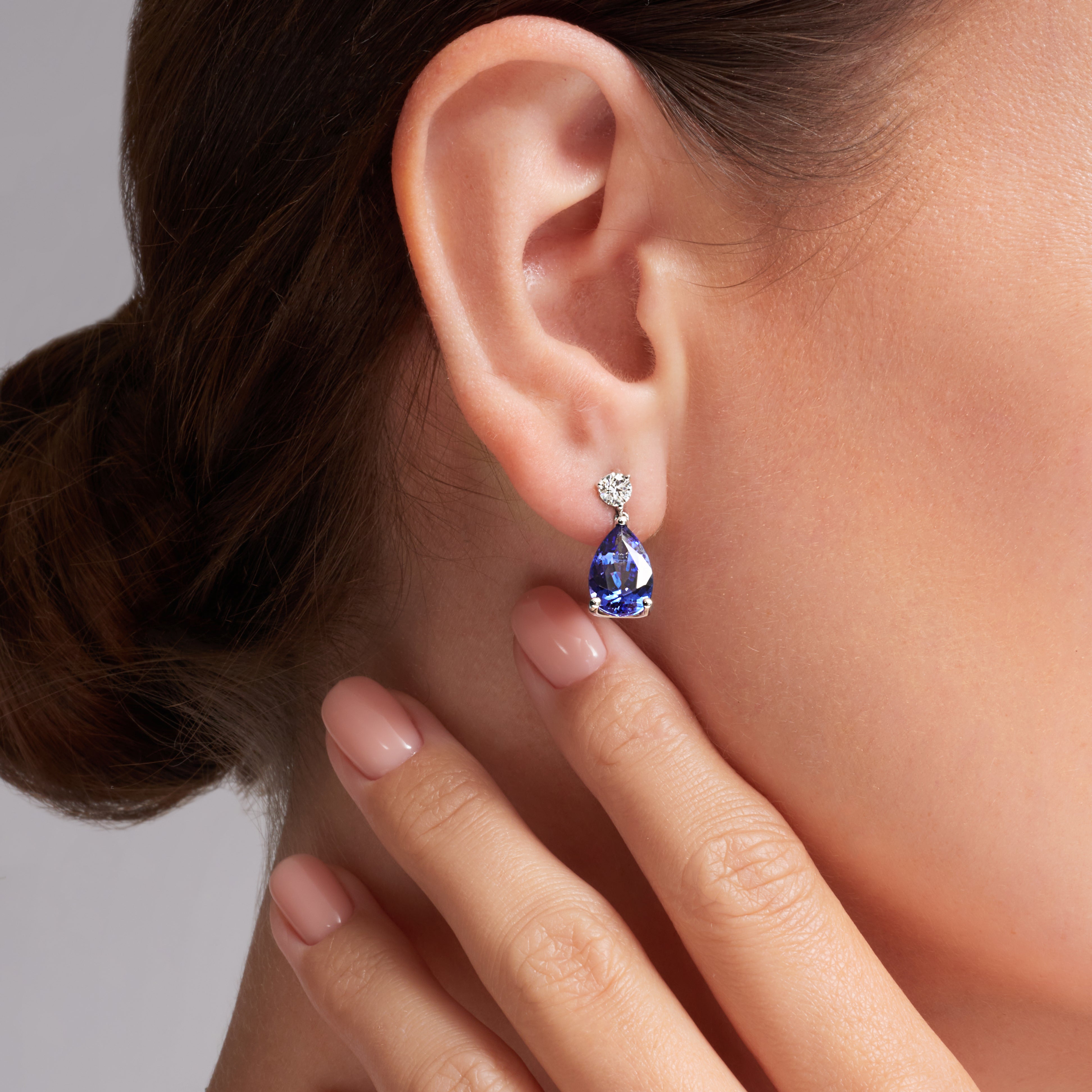 Tanzanite And Diamond Dangling Earrings In Platinum