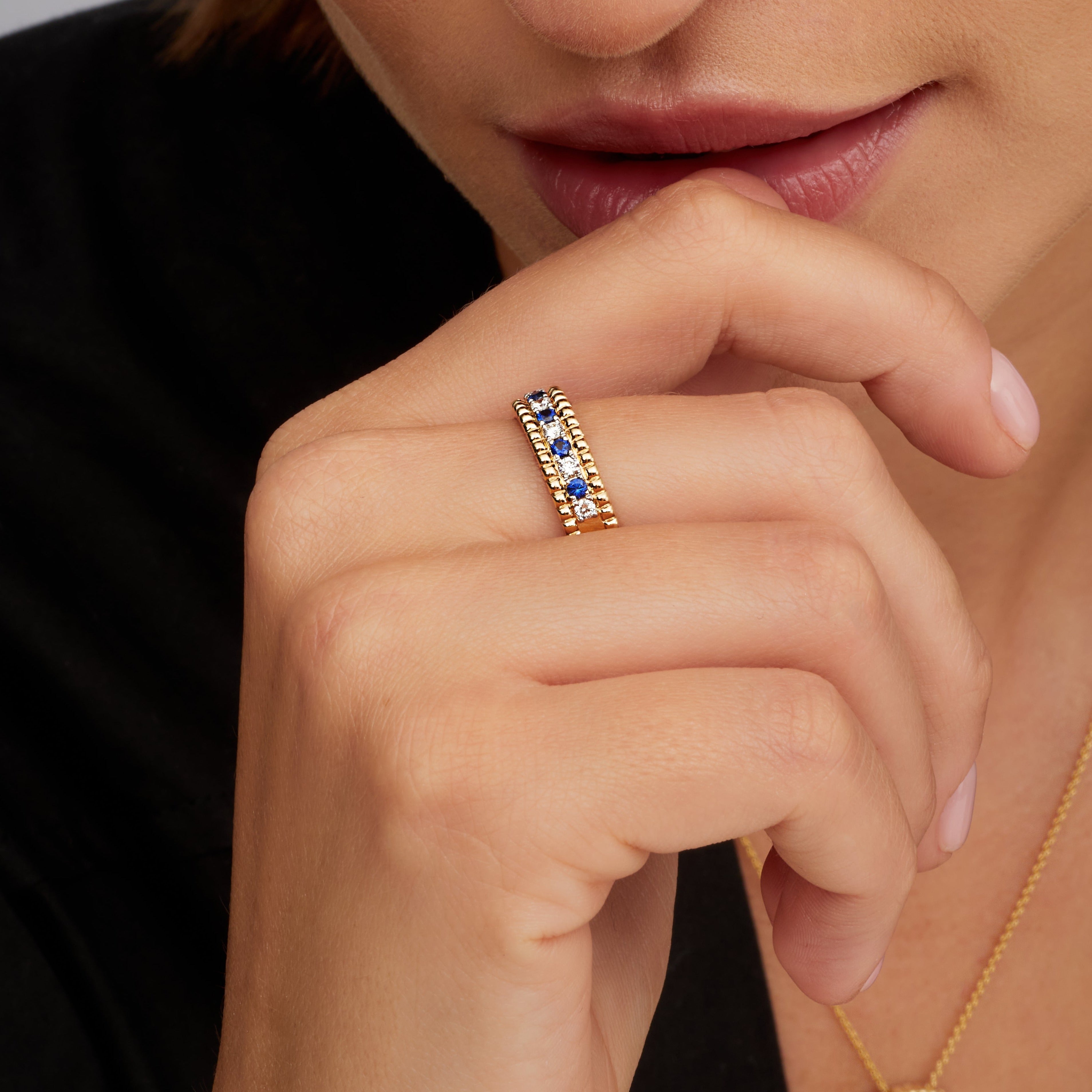 Alternating Round Brilliant Diamond and Sapphire Band in 18K Yellow Gold