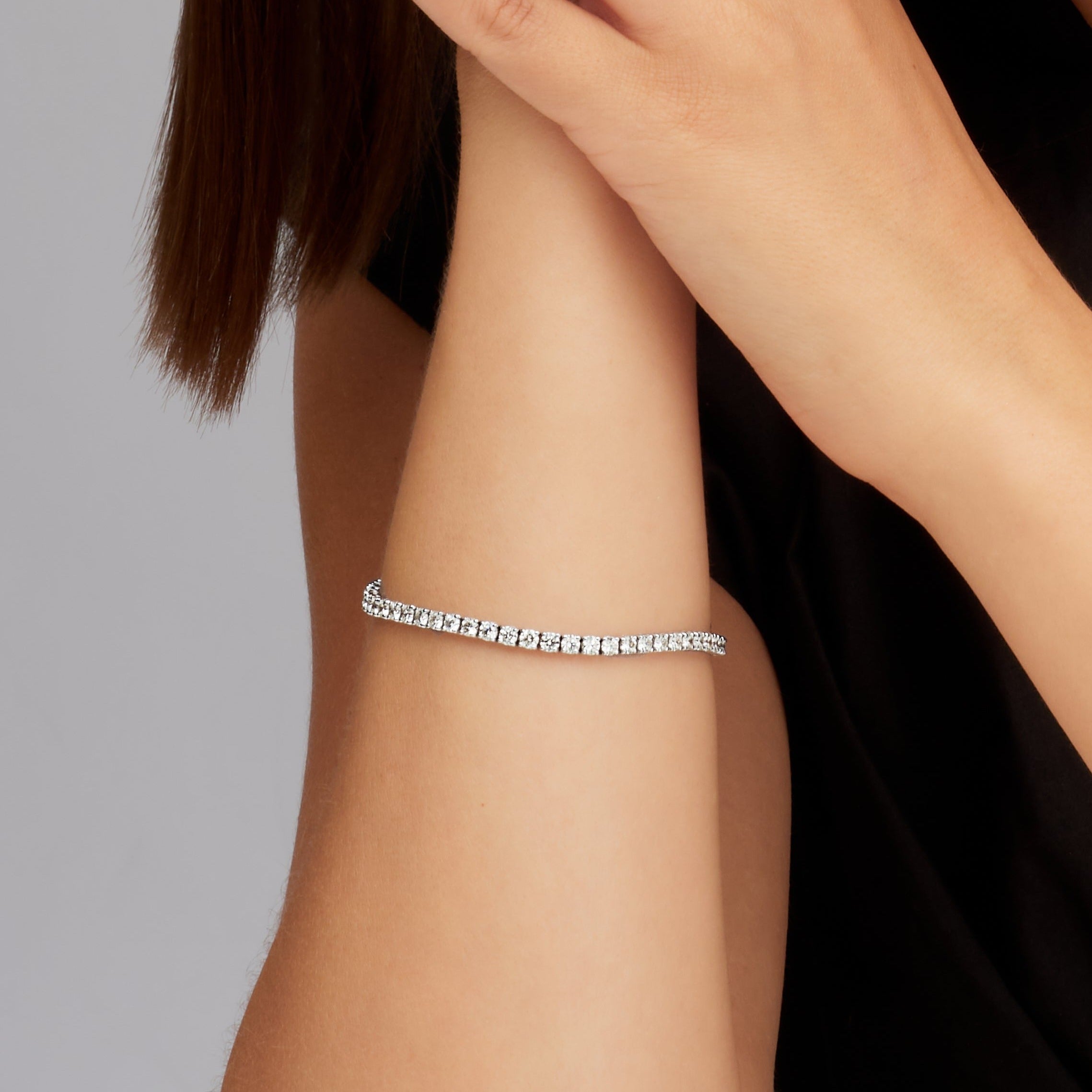6.13ctw Round Diamond Tennis Bracelet in 18K White Gold