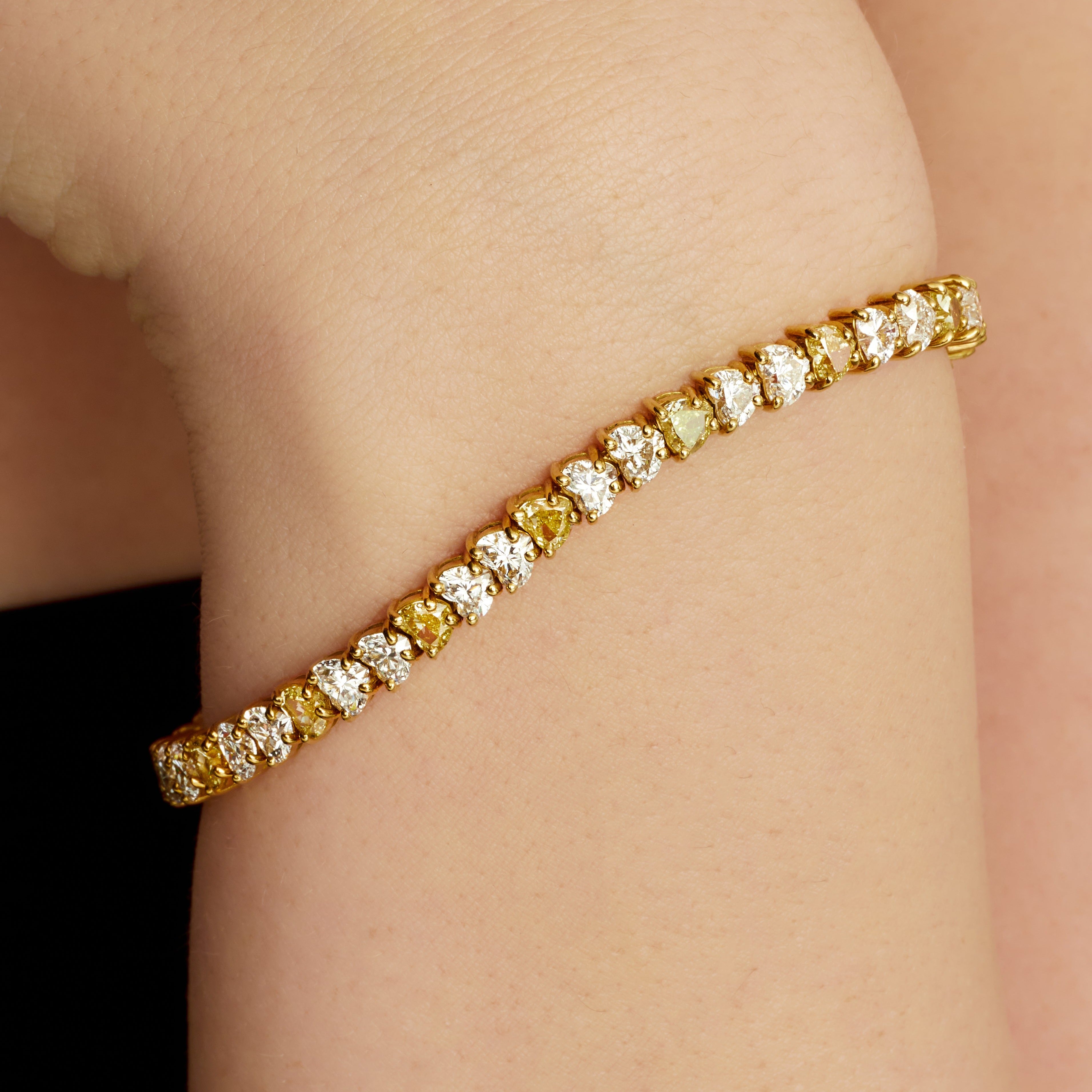 Heart Shape Alternating Fancy Yellow and White Diamond Tennis Bracelet in 18 Karat Yellow Gold