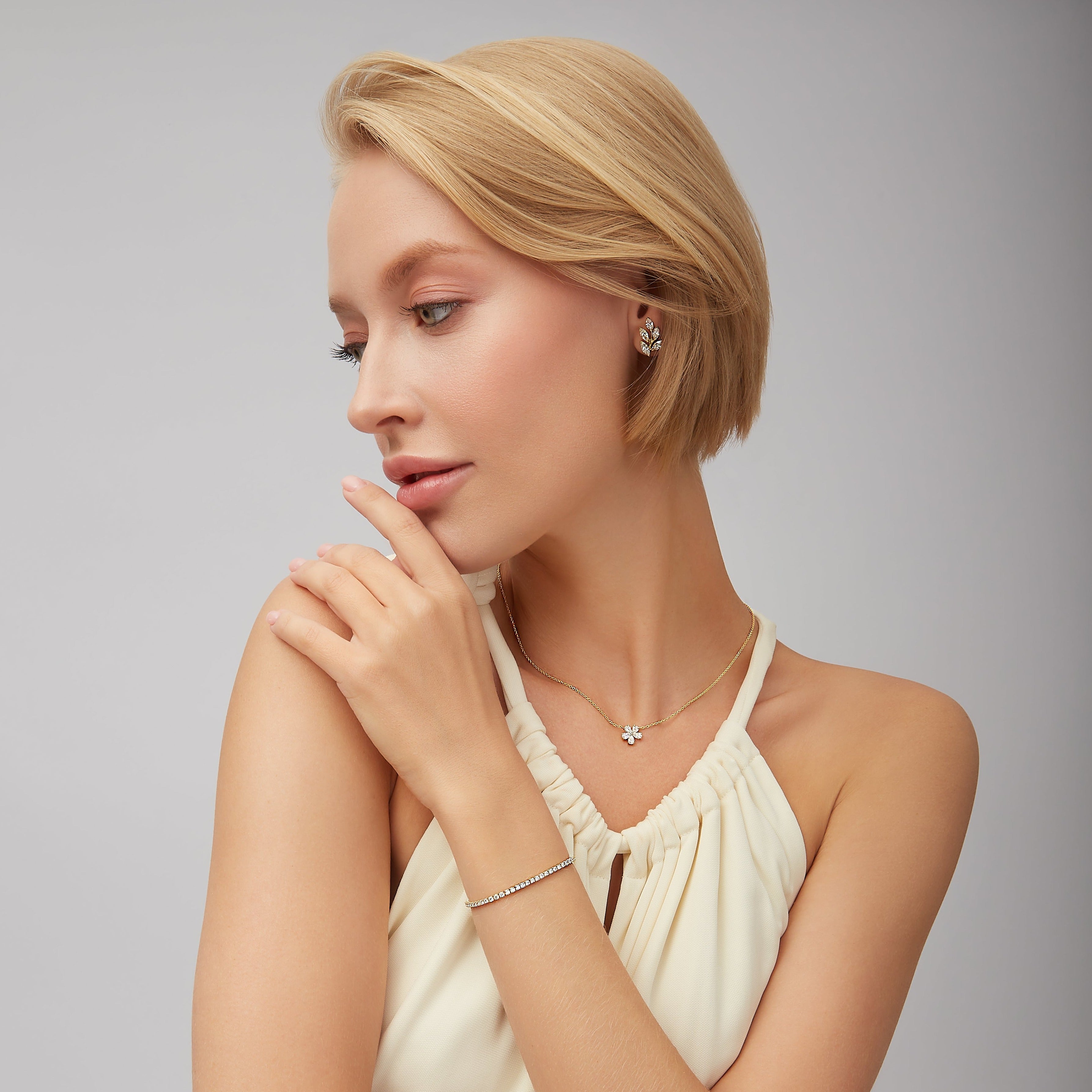 Dimensional Leaf Shape Marquise Diamond Stud Earrings in 18K Yellow Gold