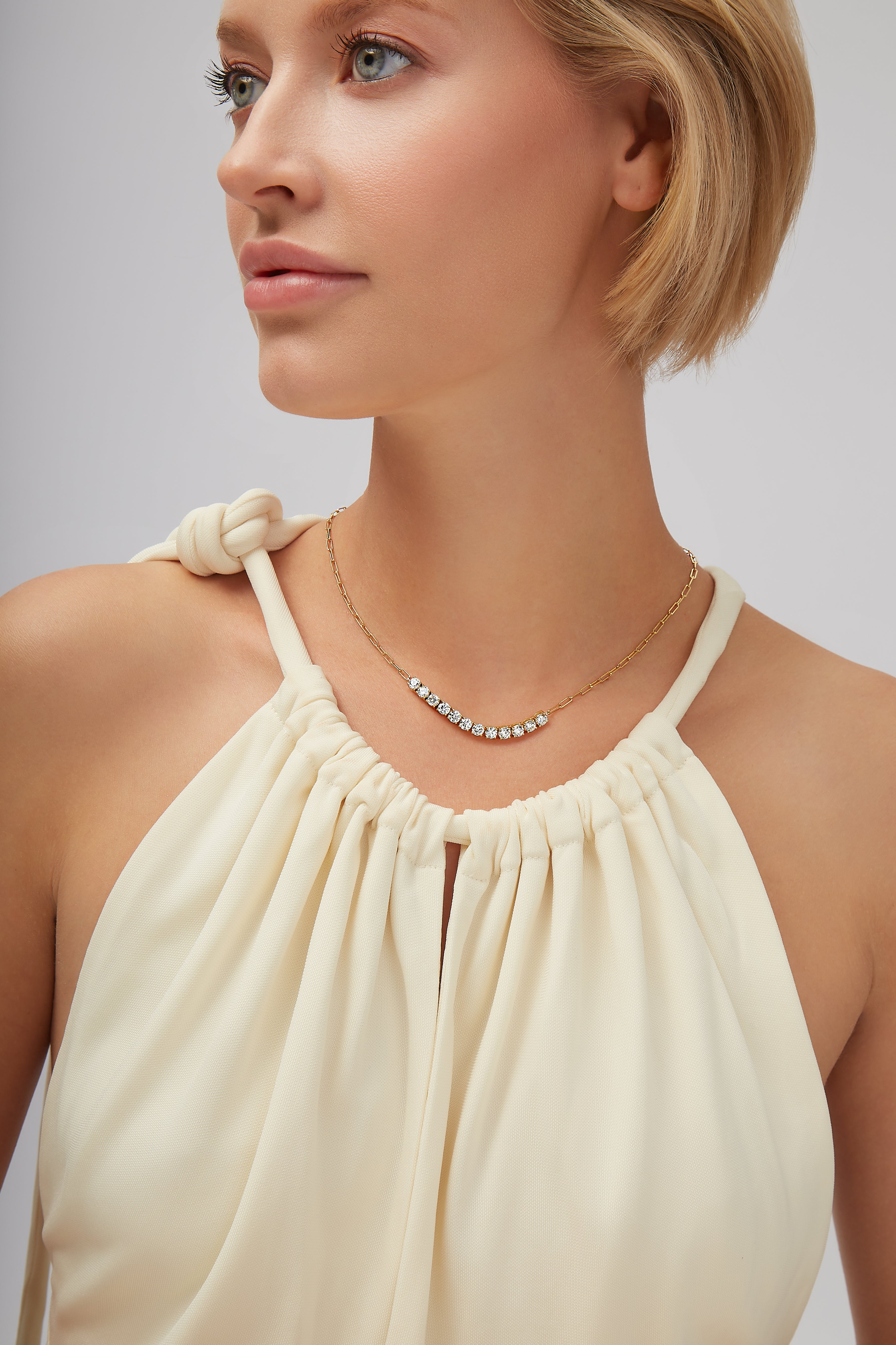 3.04ct. Round Brilliant Floating Diamond Necklace in 18K Yellow Gold