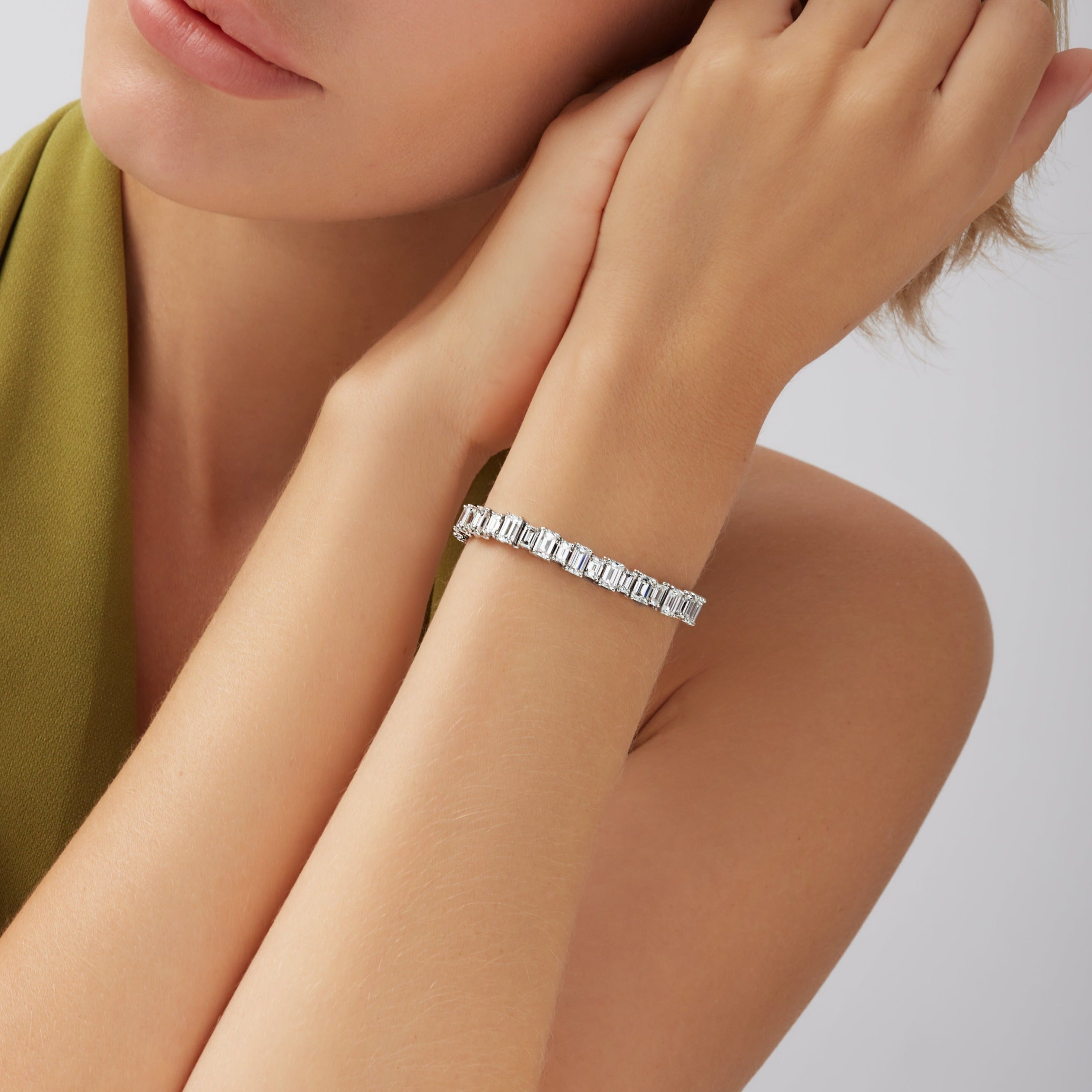 19.33ctw Emerald Cut Diamond Tennis Bracelet in Platinum