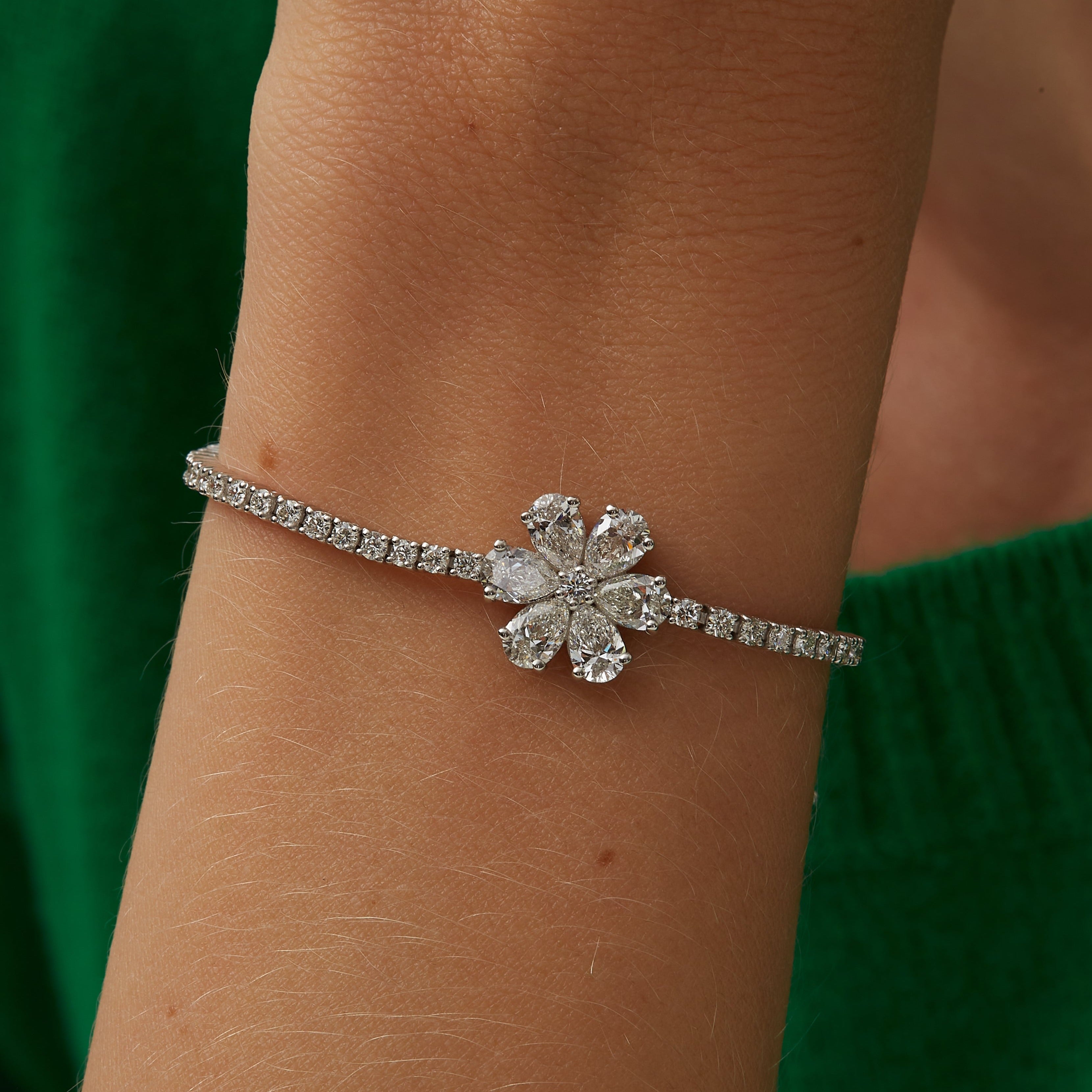 4.00ctw Mixed Cut Diamond Tennis Bracelet With Flower Accent Stone in 18K White Gold