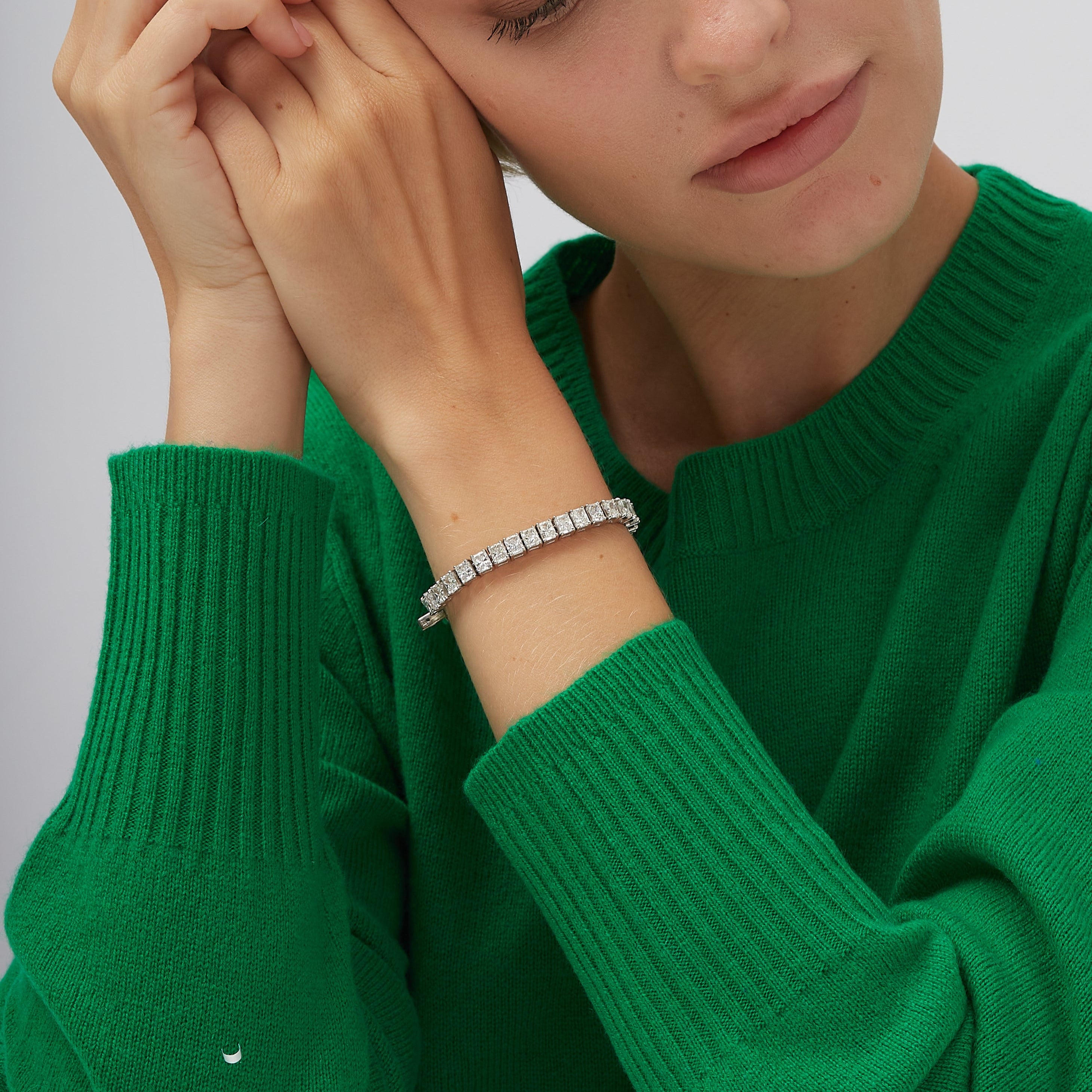 14.45ctw Radiant Cut Diamond Tennis Bracelet in Platinum