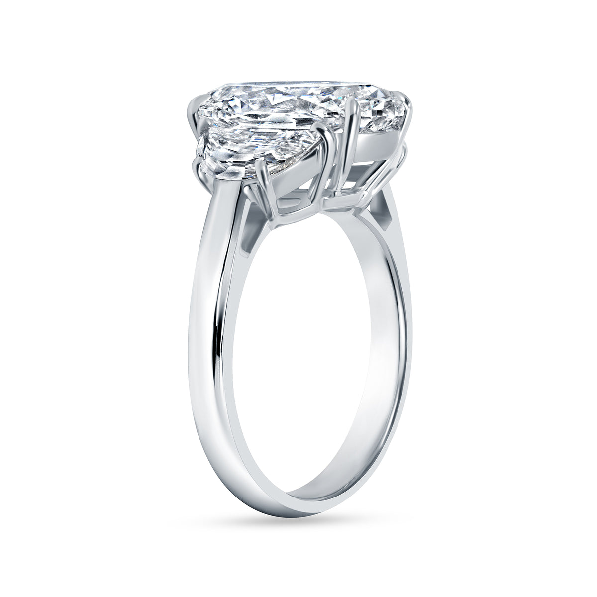 4.22ct Oval Cut Diamond with Brilliant-Cut Trapezoid Side Stones in Platinum Band, GIA Certified