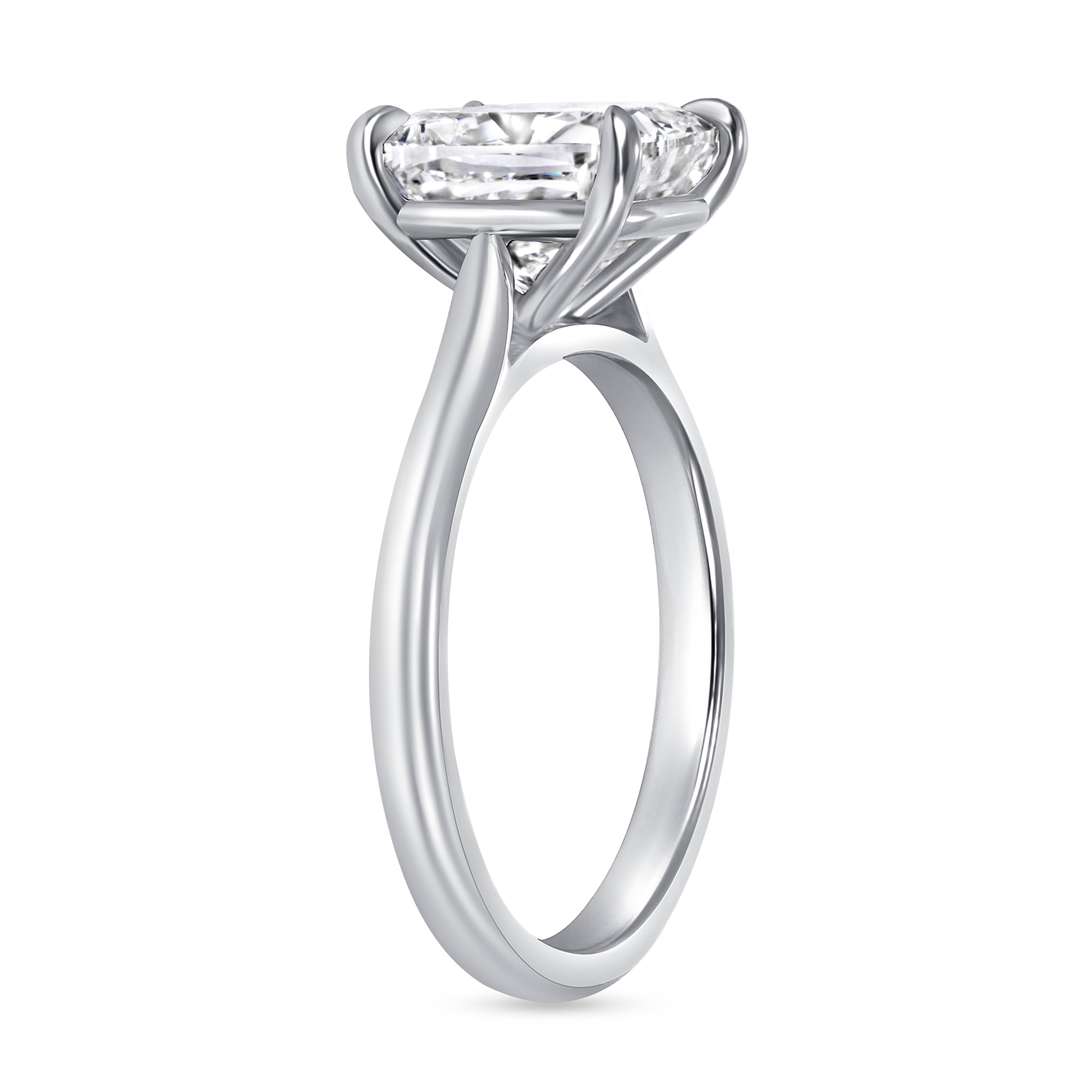 Cushion Cut Diamond Solitaire Ring in Platinum