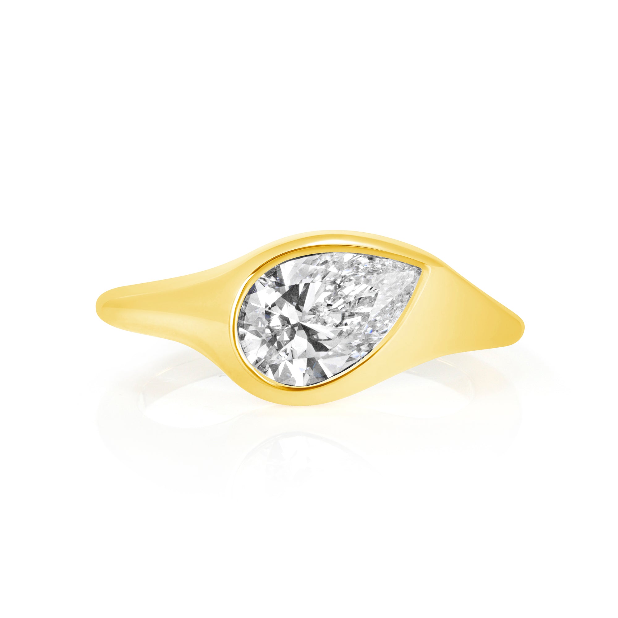 Pear-Shaped Diamond Bezel Set Ring in 18K Yellow Gold