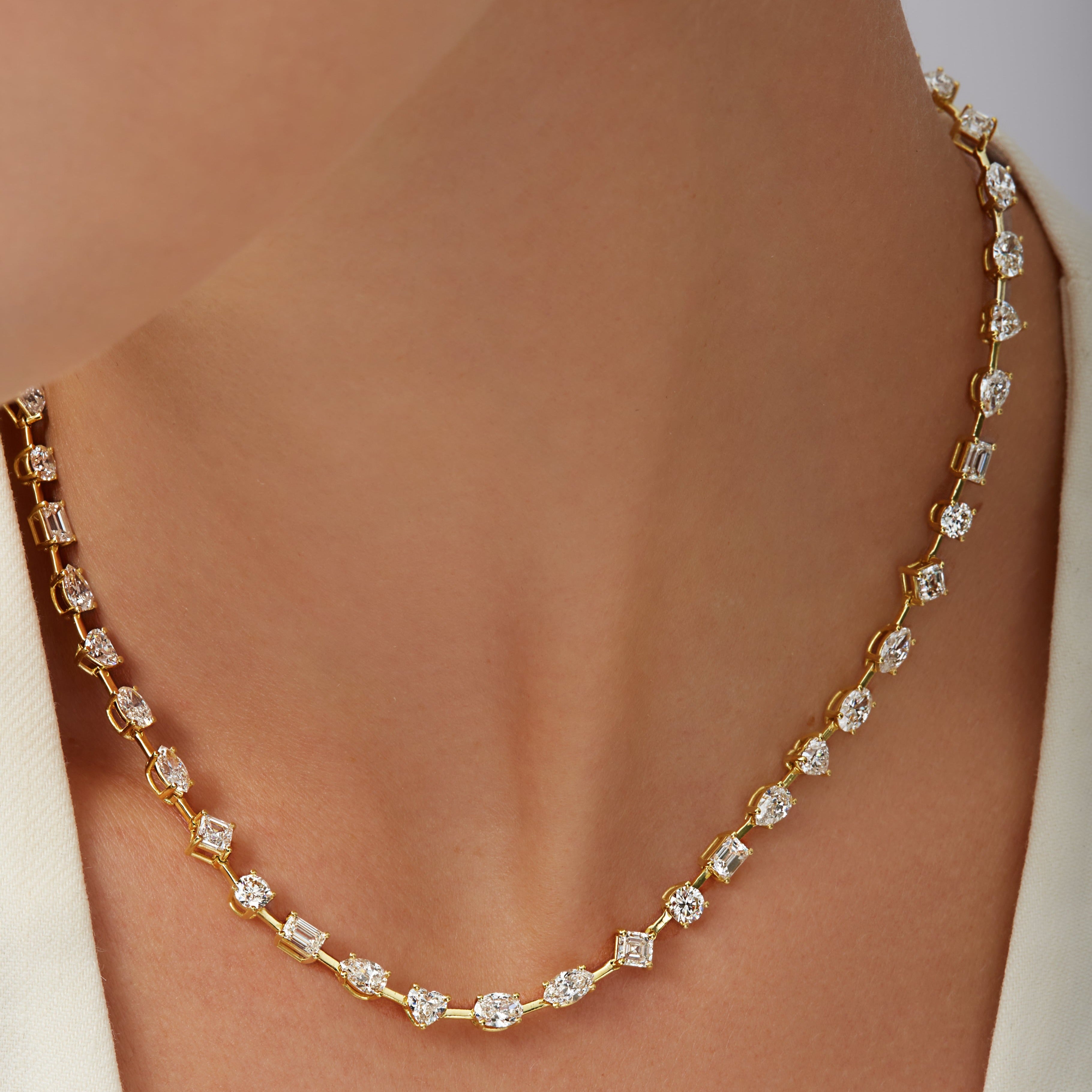 14.91ct Mixed Shape Diamond Bar Necklace in 18K Yellow Gold