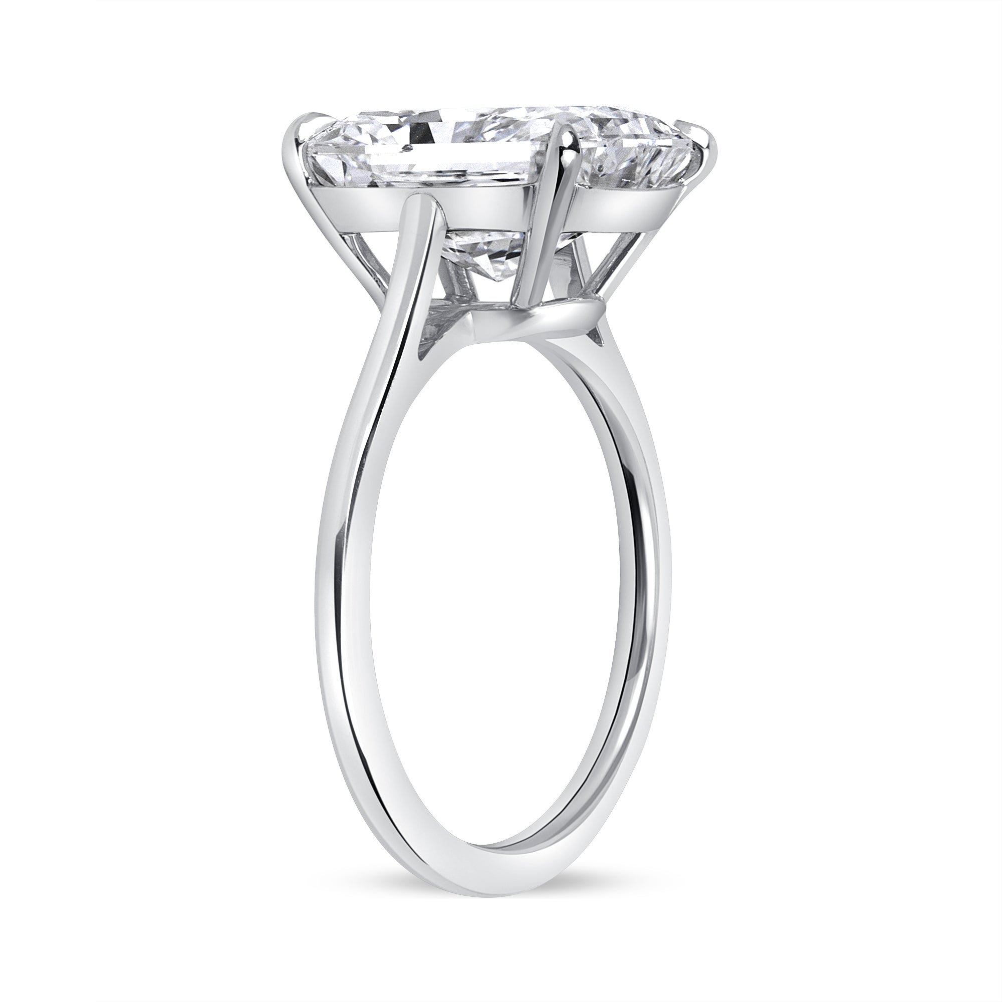 5.01ct Radiant Cut Diamond Solitaire Ring in Platinum Band, GIA Certified